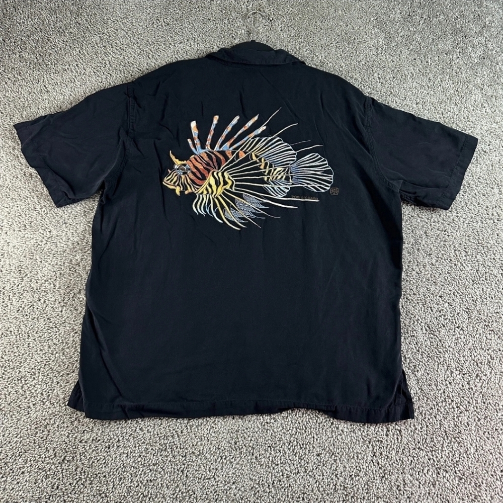 Tori Richard Hawaiian Embroidered Lion Fish Silk Blend Shirt